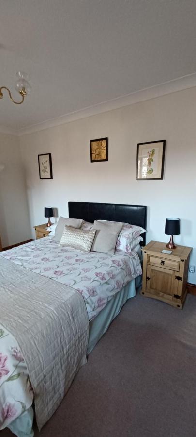 Woodpeckers Cottage B&B Pett Экстерьер фото